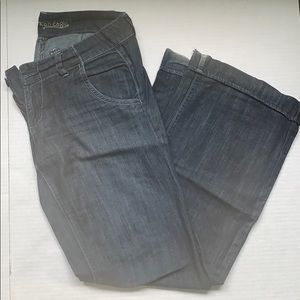 American Eagle dark washed wide leg jeans